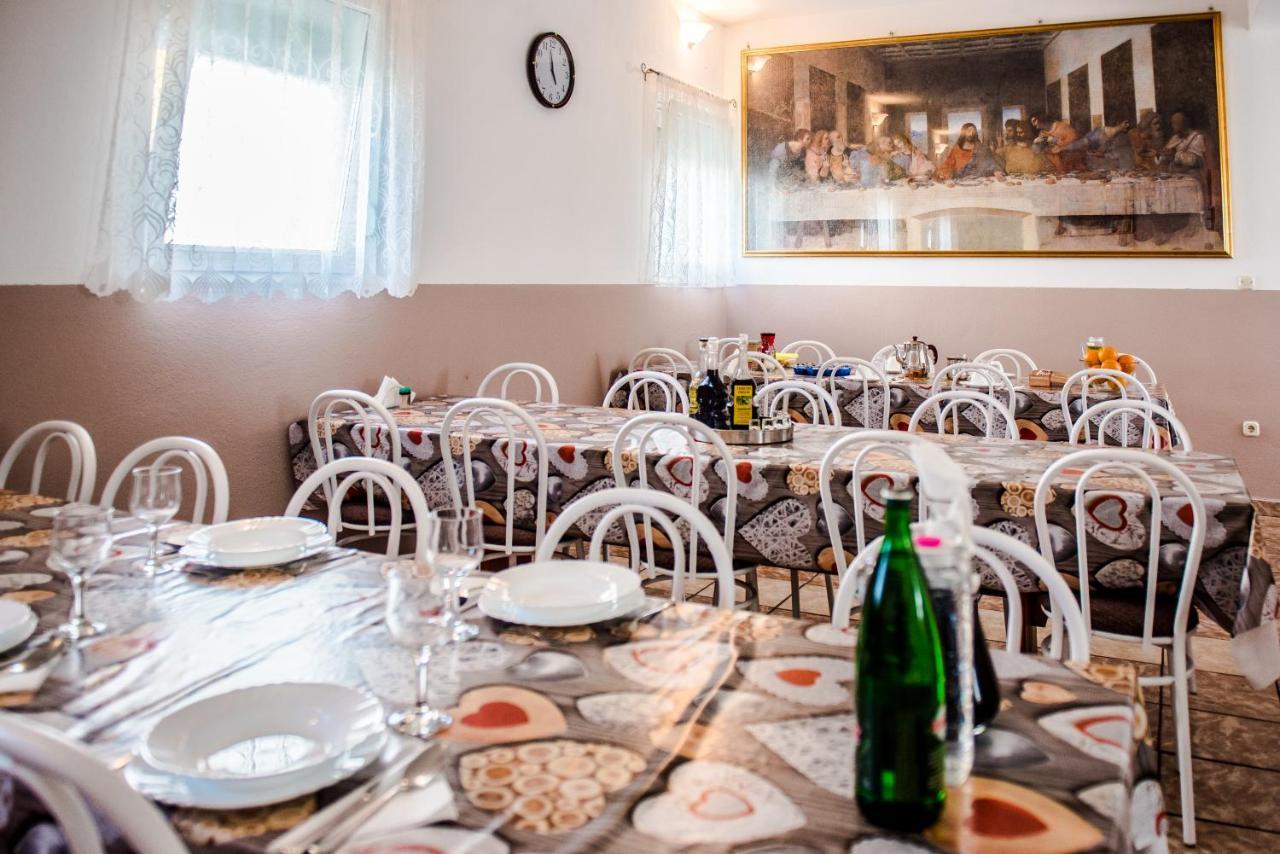 Ana Stjepan Nikolic - Pilgrim'S 2Nd Home Меджугорье Экстерьер фото